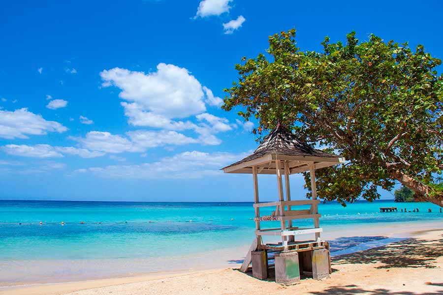 Ocho-rios-playa-jamaica